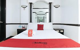 Reddoorz Plus At Villa Gloria Taguig